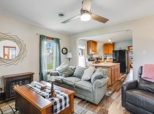 211 E Main STREET, Mishicot, WI 54228
