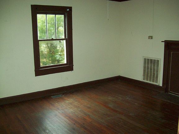 1015 Cedar Street 010_03052015