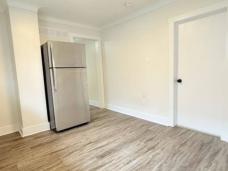 1227 Henry Ford Centre Dr #MAIN — Photo 10