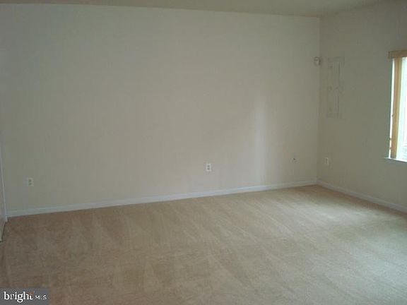 3rd image of 2967 Kildare Ln