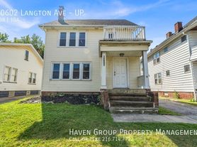 10602 Langton Ave, Cleveland, OH