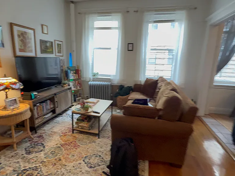 121 Park Dr #6 — Photo 1