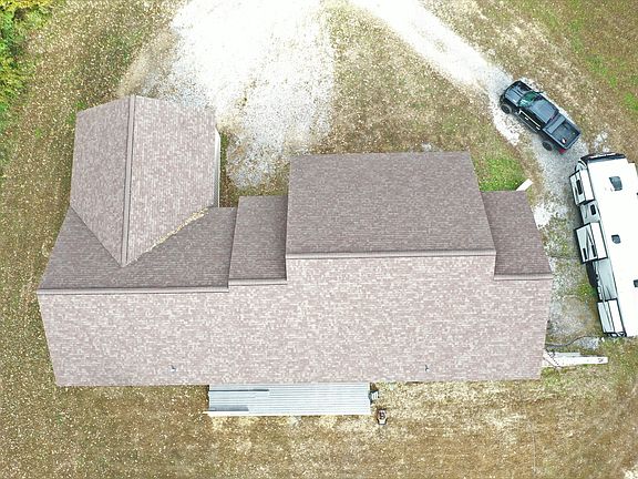 2nd image of 7025 Wesley Cir