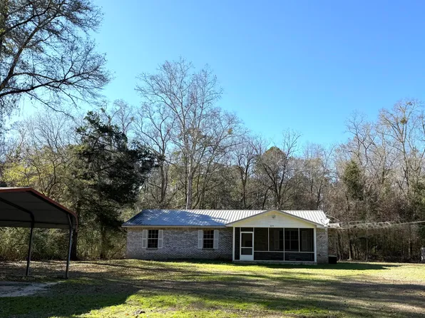 624 Hill St, Defuniak Springs, FL 32435