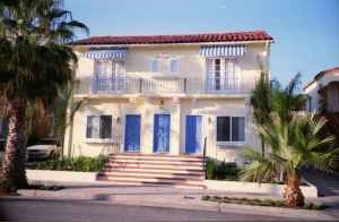 1st image of 419 Orilla Del Mar Dr