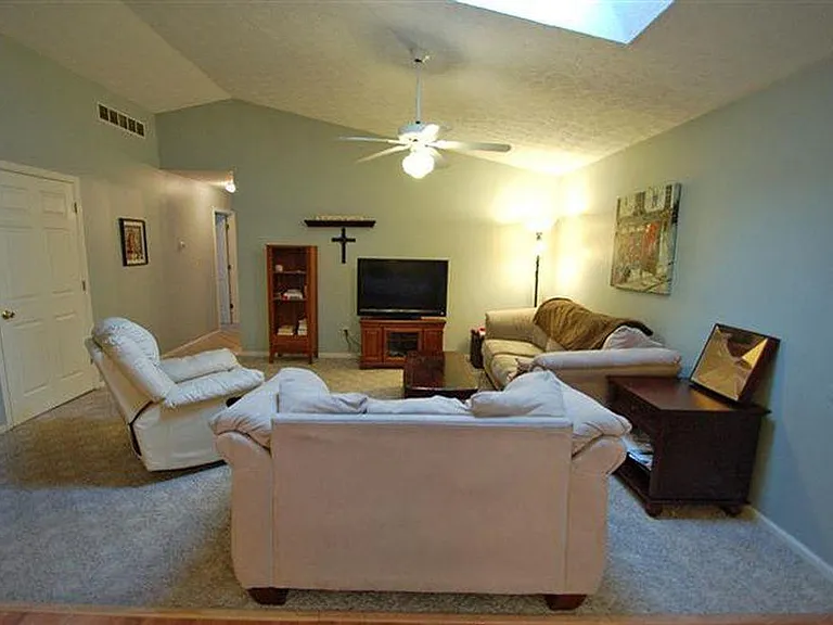 1293 Enochs Dr — Photo 8