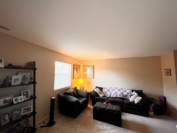 3rd image of 549 E Shagbark Ln #G