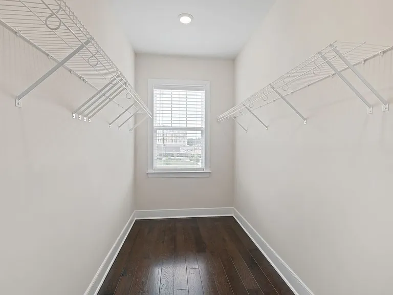 143 Rubens Dr — Photo 16