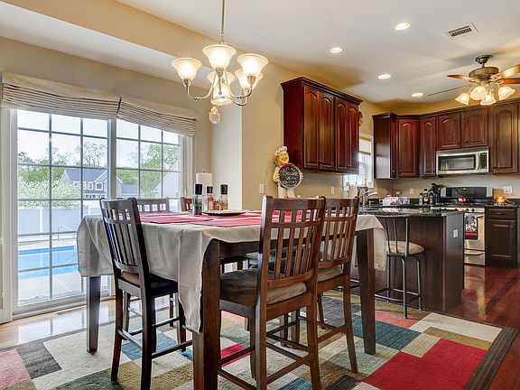 LARGE OPEN KITCHEN WITH 
