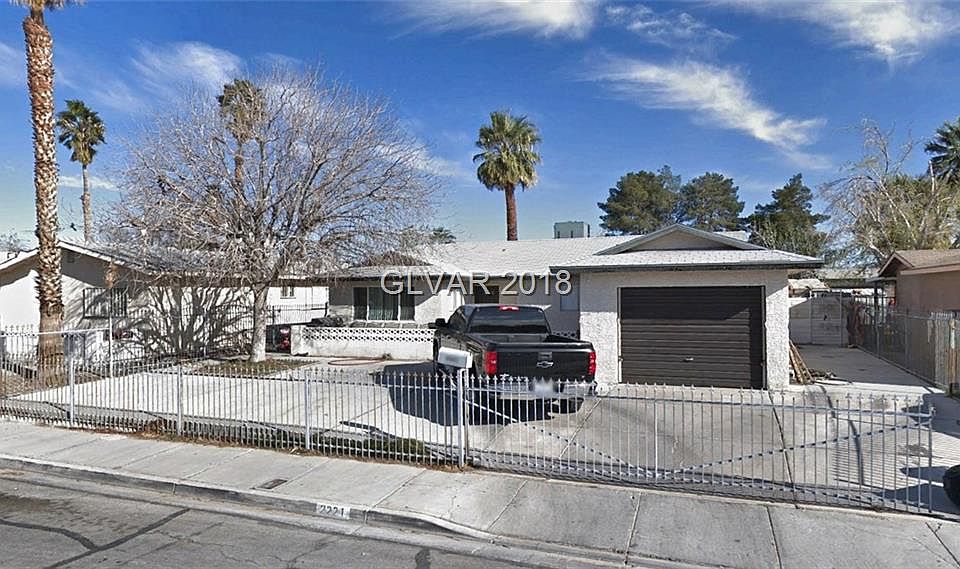 2nd image of 2221 Brady Ave