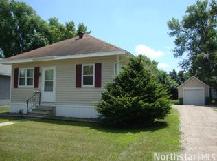 324 E 5th St, Litchfield, MN 55355