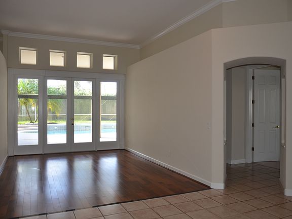 3rd image of 8834 Great Cove Dr