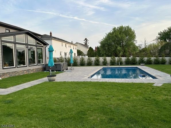 70 Verkade Dr, Wayne Twp., NJ 07470
