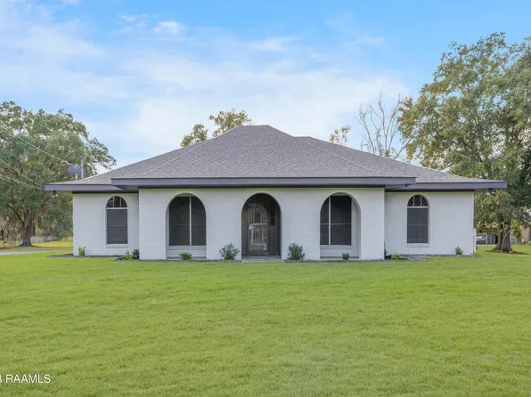 220 River Rd, Lafayette, LA 70501