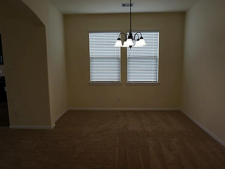 2622 Whitetip Ct — Photo 5