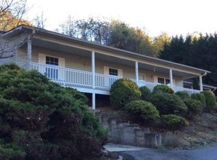 434 Farley St, Waynesville, NC 28786