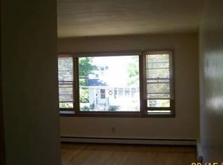 925 Haywood Dr, Madison, WI 53715