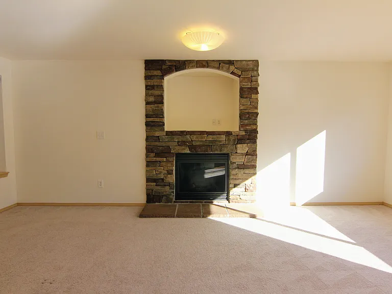 11441 SE 195th Pl — Photo 6