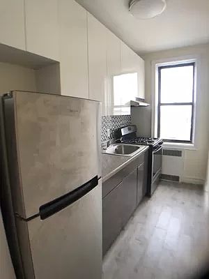2nd image of 600 E 26th St #57