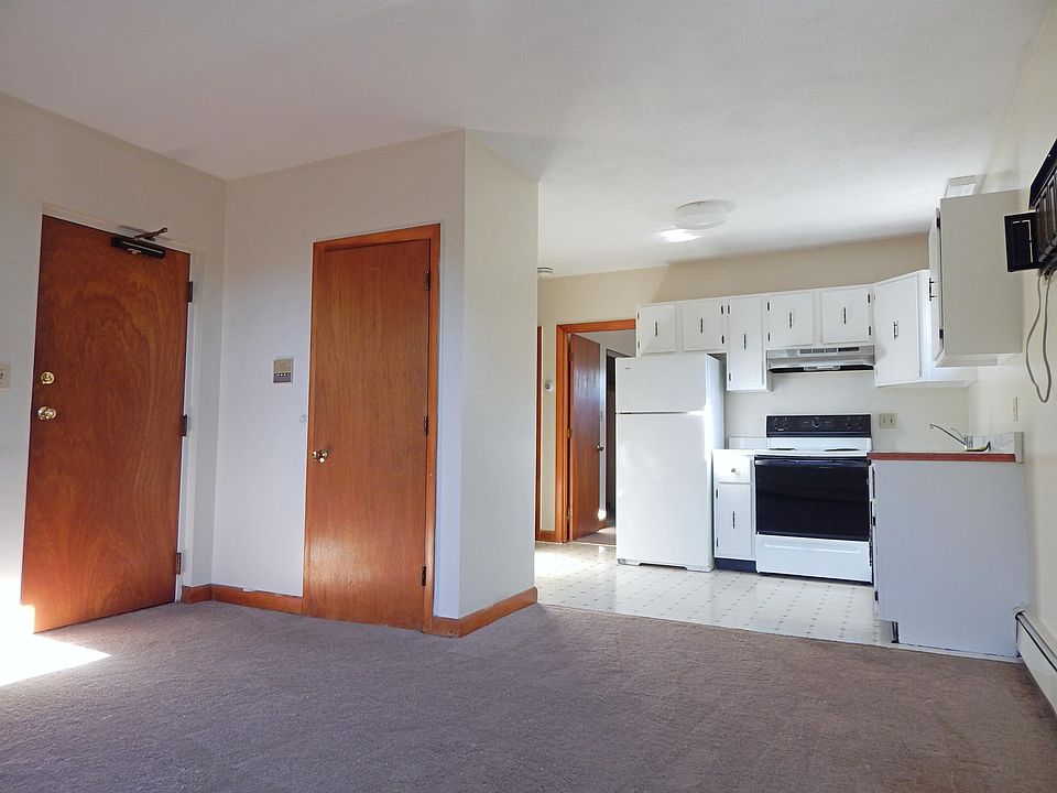 1st image of 12 Craig Ave #4A