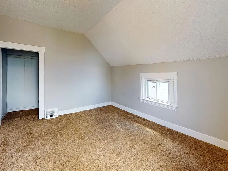 3452 W 44th St — Photo 51