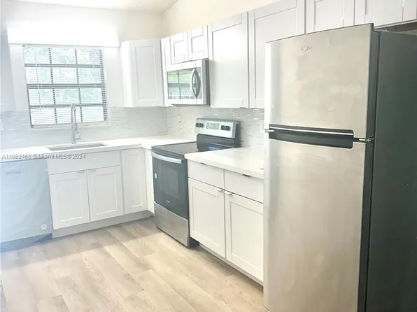 301 Olivewood Pl APT O229, Boca Raton, FL 33431