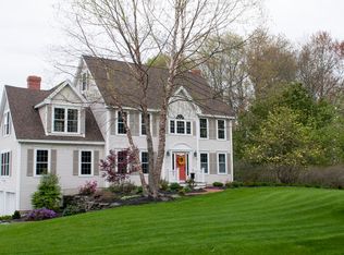 123 Bunker Hill Ave, Stratham, NH 03885