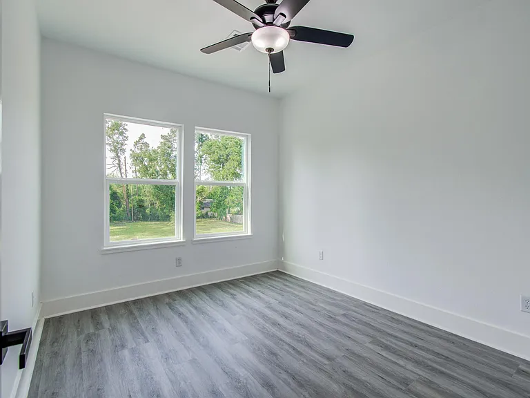 6531 Rosemary Ln #B — Photo 19
