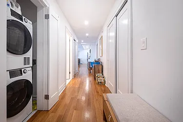 Rented by Rita S Citrin, LREB