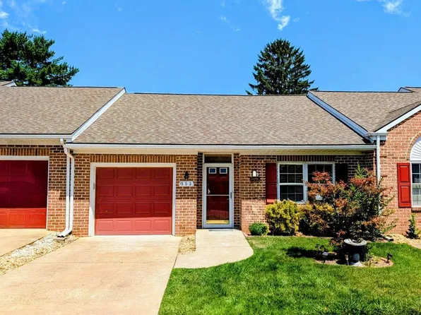 353 Sunbrook Ln #111, Hagerstown, MD 21742
