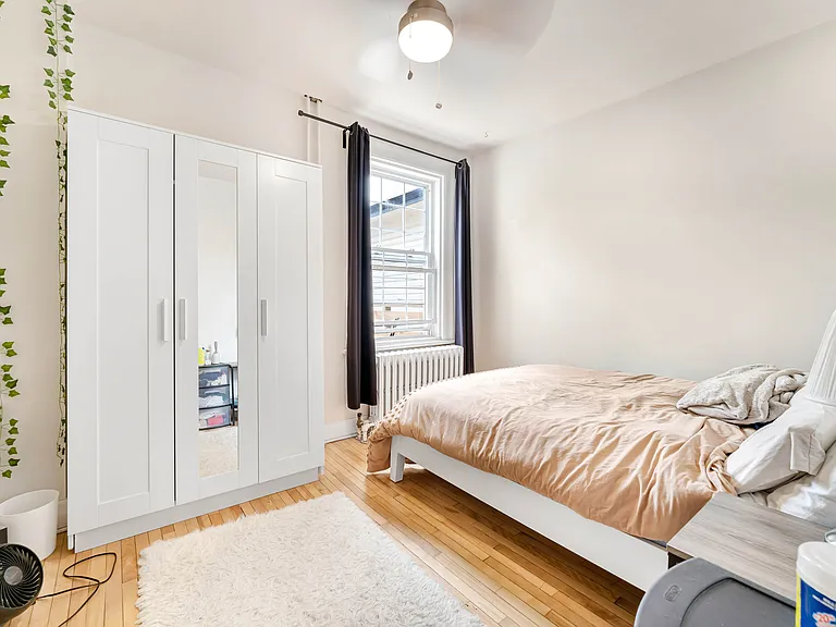 140 Stewart St #4 — Photo 11