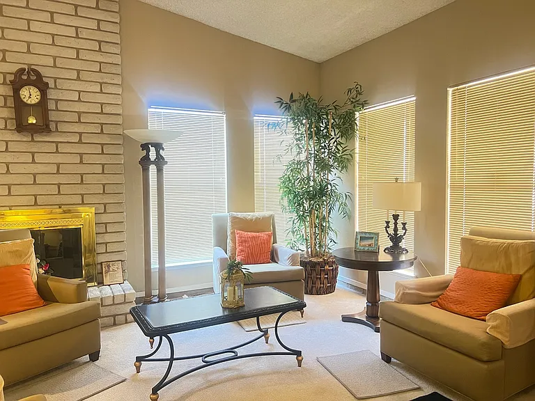 5315 Winston Dr — Photo 25