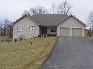 100 Charlemagne Dr, Butler, PA 16002