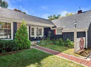 1031 W Bender Rd, Glendale, WI 53217