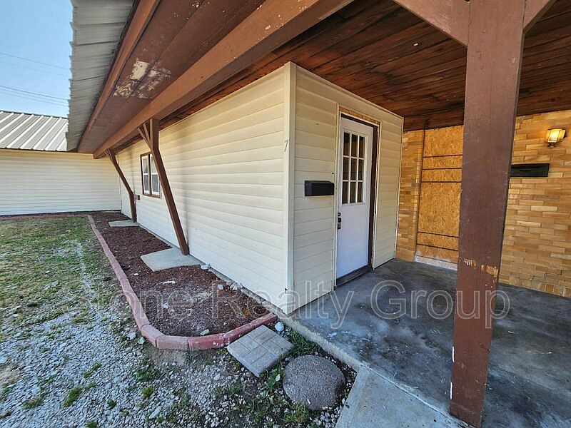 1st image of 10257 E Us Highway 40 Unit 7