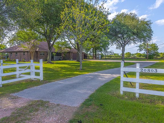 2nd image of 20803 Hay Meadow Ct