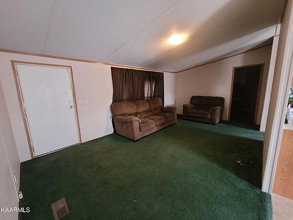 4th image of 814 N Fair St Lot 3