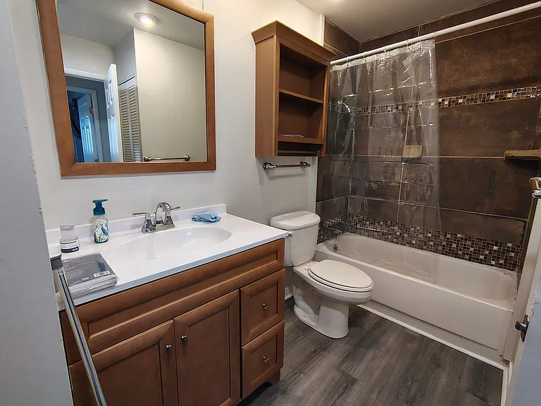 903 Holiday Dr — Photo 14