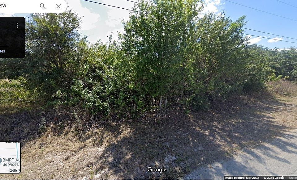 2nd image of 3513 22nd St SW