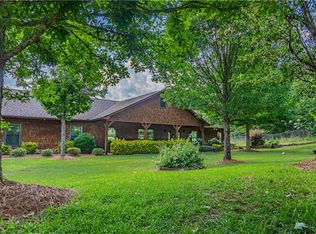 54 Kitetown Rd, Seale, AL 36875