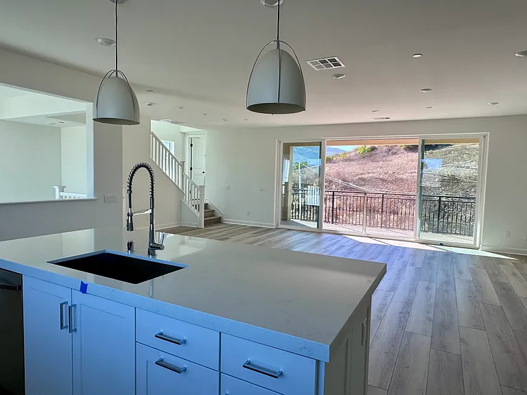 501 Gadget Rd — Photo 5