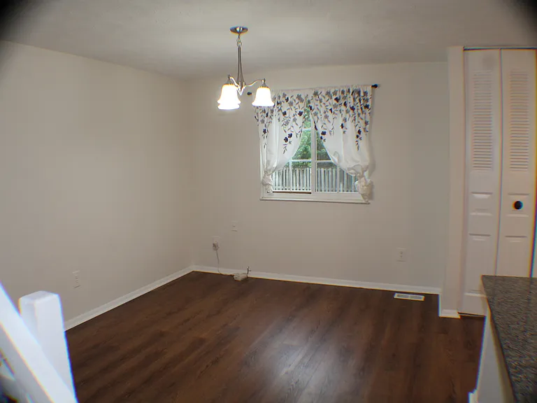 BREAKFAST ROOM