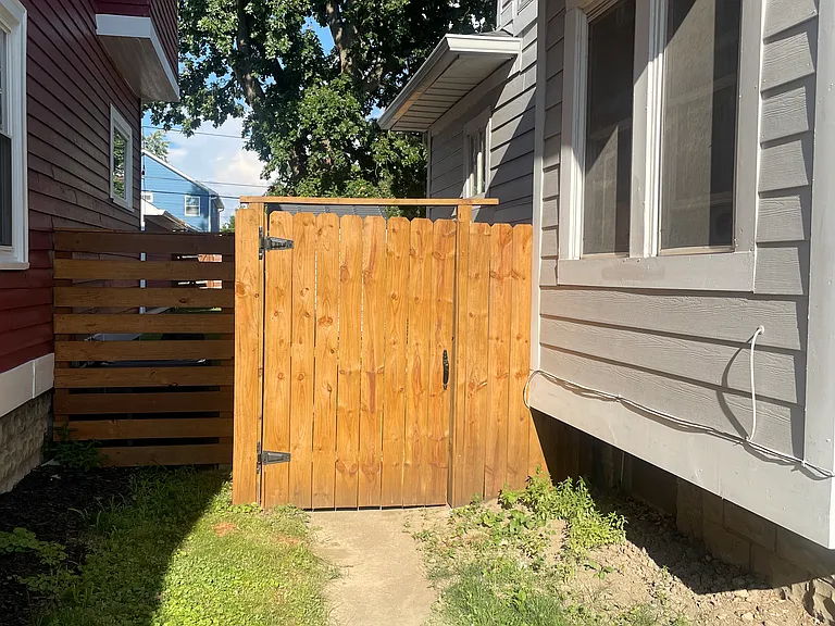 619 N Beville Ave — Photo 34