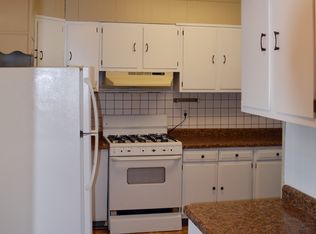 711 W 28th St APT 5, Minneapolis, MN 55408