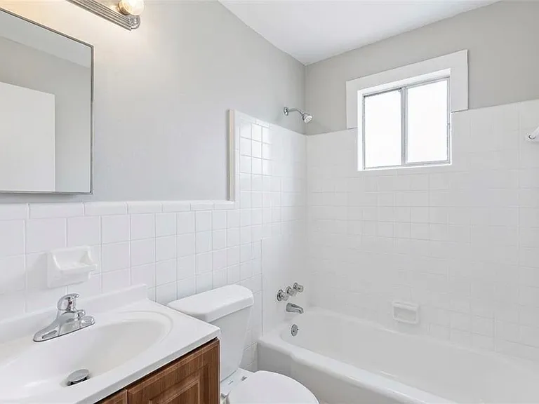 696 Hill St #6 — Photo 8