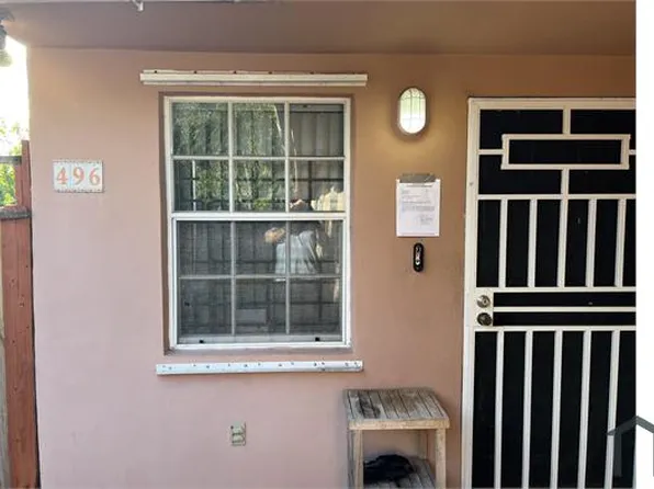 496 NW 35th Ave, Miami, FL 33125