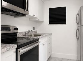56 NW 62nd St, Miami, FL
