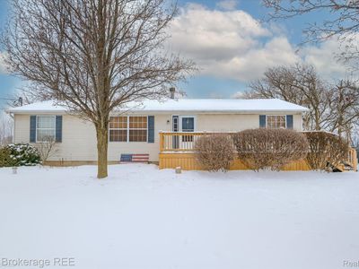 8247 N Center Rd, Mount Morris, MI, 48458