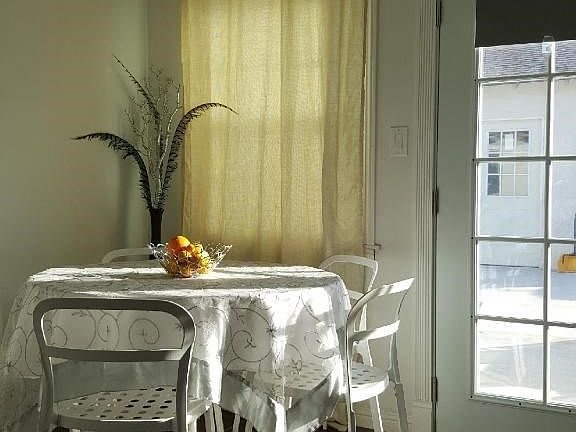 2nd image of 9854 Rosecrans Ave