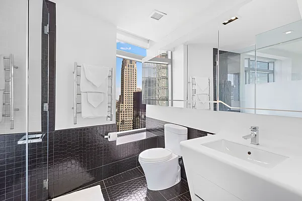 Rented by Nest Seekers International | media 14